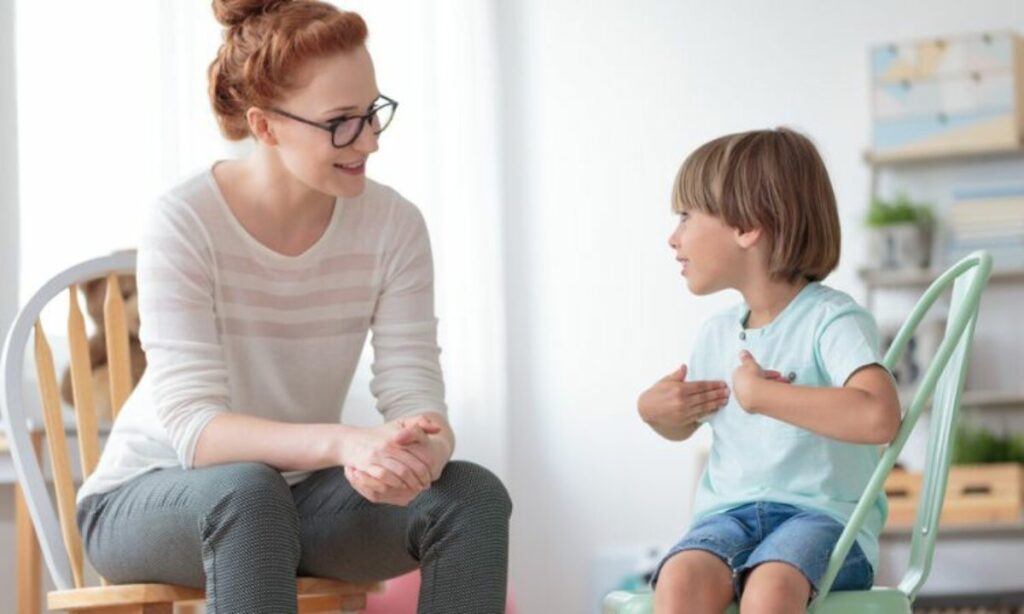 Ejemplo de informe psicológico infantil detallado en formato digital.